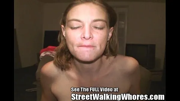 Oglejte si Skank Whore Addict Tells Street Stories skupaj Tube