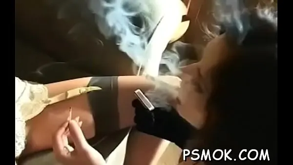 Guarda Smoking scene with busty honeyTutto in totale