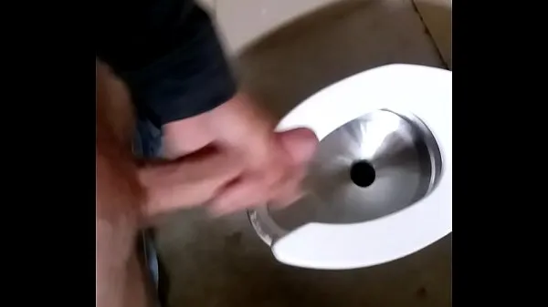 دیکھیں Cumshot in public bathroom کل ٹیوب