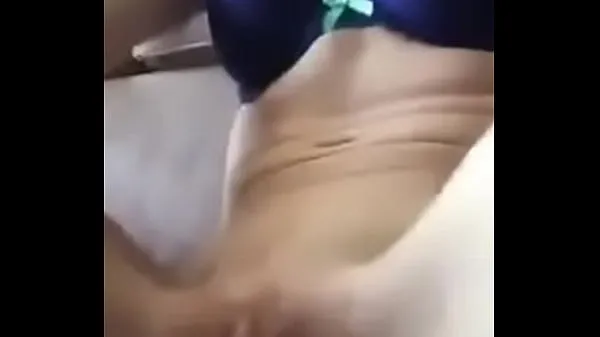 Young girl masturbating with vibrator कुल ट्यूब देखें