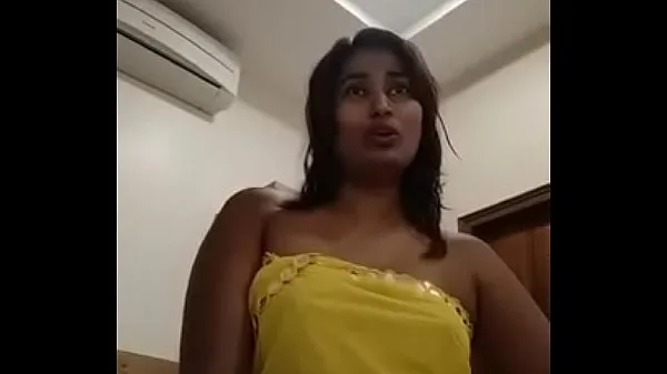 Guarda Swathi naidu Live with her fans and friendsTutto in totale