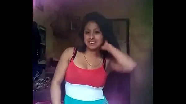 Ver Chica se desnuda tubo total