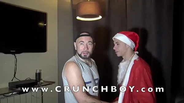 jess ROYAN fucked barbakc by Santa CLAUS for christmas a sexy latino twink कुल ट्यूब देखें