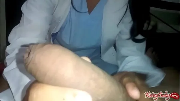 Ver Doctora cura mi impotencia con una mega chupada tubo total