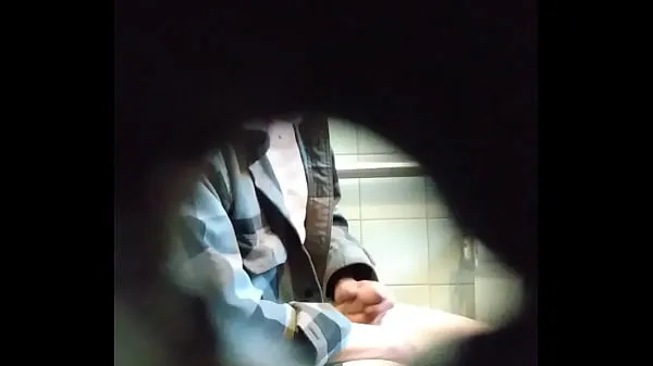 Tonton Spying On White Perv in Restroom Part 3 jumlah Tube