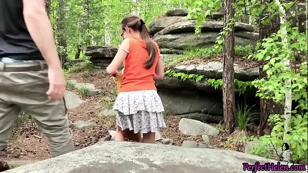 Assistir Morena Difícil Buceta Estranho Foda Ao Ar Livre E Creampie Na Floresta tubo total