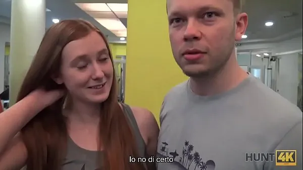 Assistir HUNT4K. O casal estava treinando na academia quando um caçador rico apareceu tubo total