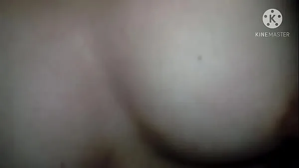 Oglądaj Skinny girl with rich tits and a tight pussy cały kanał