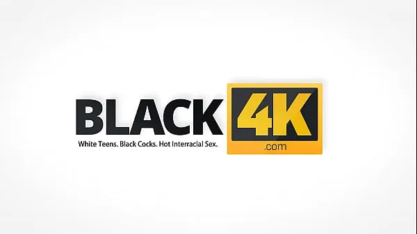 총 BLACK4K. Alluring babe lures her boss into having an interracial session개의 튜브 시청하기