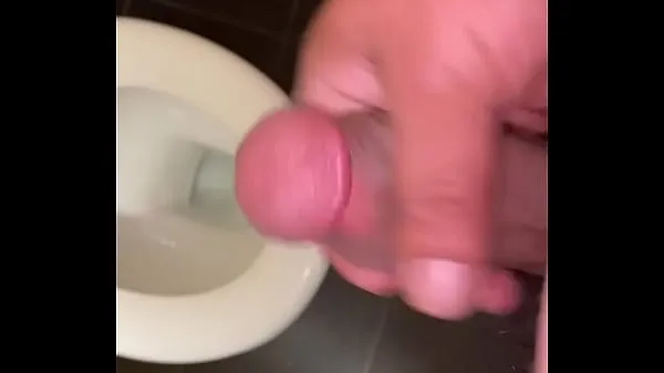 Se Masturbation in toilet totalt Tube