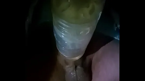 Guarda Fleshlight fuck outdoors fullTutto in totale