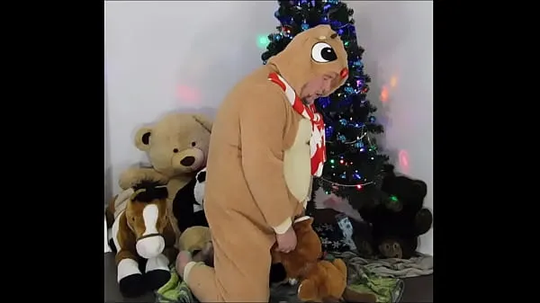 ดู Plushie Bear Fucking His Stuffed Christmas Reindeer Tube ทั้งหมด