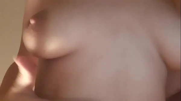 Ver Amo como mis tetas rebotan en la noche tubo total