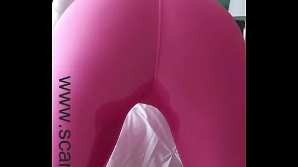 Assistir Professora sexy e grossa esguicha tanto enquanto ainda usa lycra tubo total