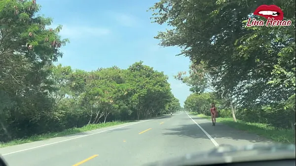 총 I am in a bathing suit on the road waiting for a car to take me, and I get several toys that the driver had in the glove compartment until I get very horny and have a squirt개의 튜브 시청하기