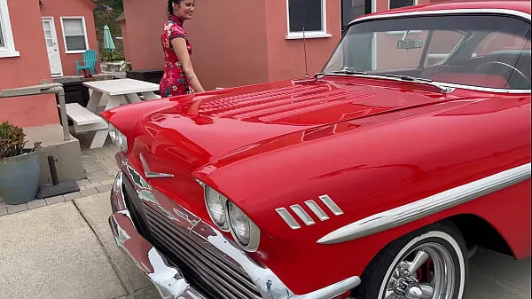 Regarder Viva Athéna en voiture classique (Impala 1958Tube au total