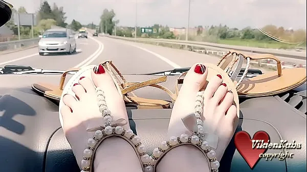 Pozrieť celkom Show sandals in auto Tube