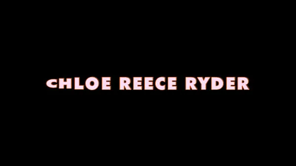 Δείτε συνολικά Chloe Reece Ryder Shows Off Her All Natural DD Tits Tube