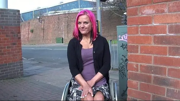 Wheelchair bound Leah Caprice in uk flashing and outdoor nudity कुल ट्यूब देखें