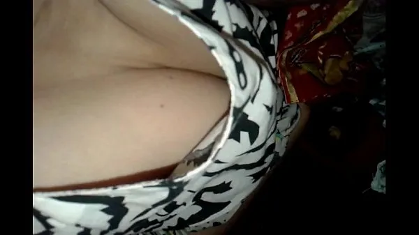 Pozrieť celkom Bangladeshi hot aunty Tube